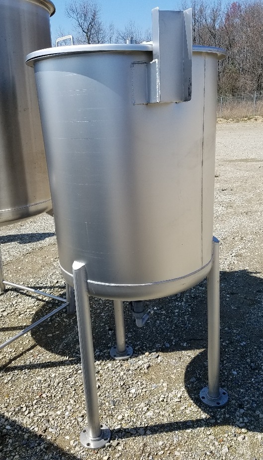 ***SOLD*** used 100 Gallon Stainless Steel Storage Tank with bracket to mount clamp-on mixer/agitator (mixers sold separately). 30
